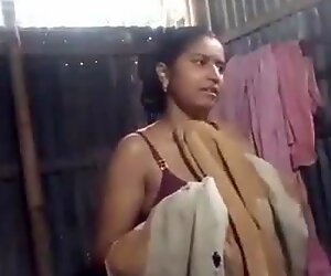 BANGLADESHI GIRL LEAKED VIDEOS