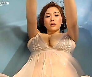 Astonishing Japanese chick Yoko Matsugane demonstrates her boobs in a bath